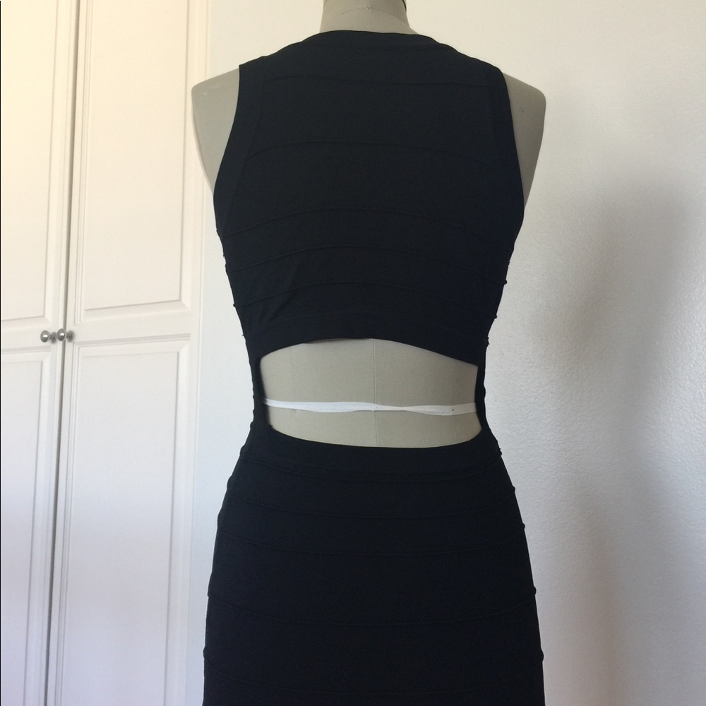 Bebe dress